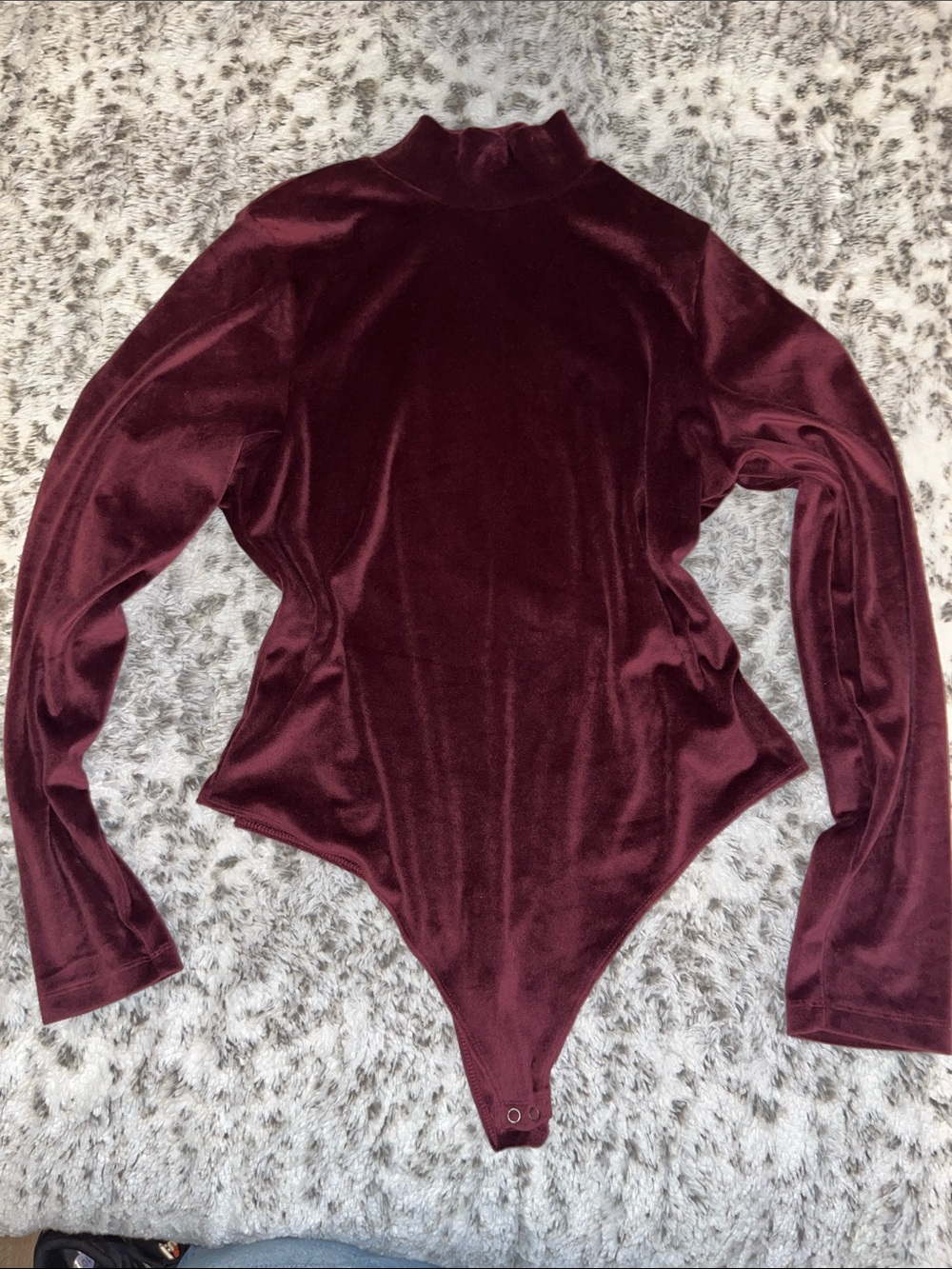 American Eagle Outfitters Velvet Mock Neck Bodysuit - Wine